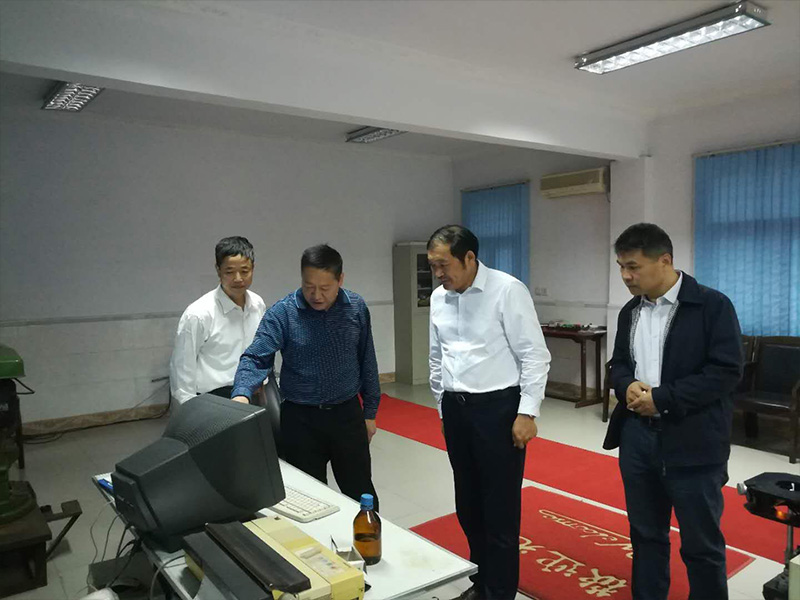 Chairman Cao Xiucheng accompanied Chairman Nantong Shuanghong Ji Yijun to visit Spindle Lab